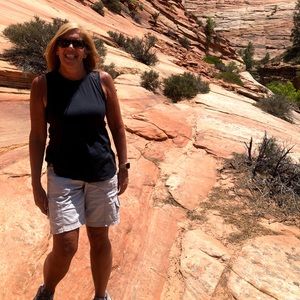 Meet your Posher, Joann